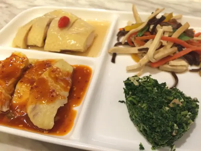南小館四小拼