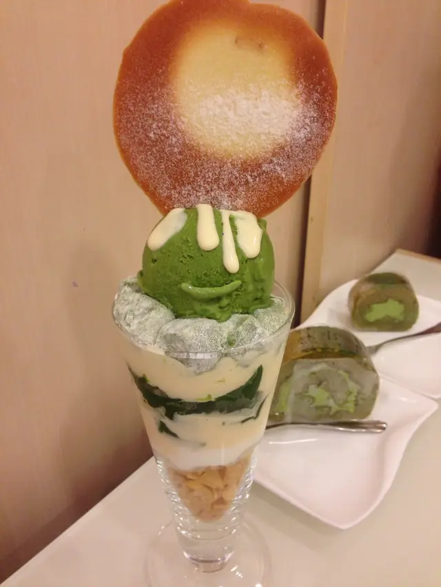 抹茶芭菲、蛋卷