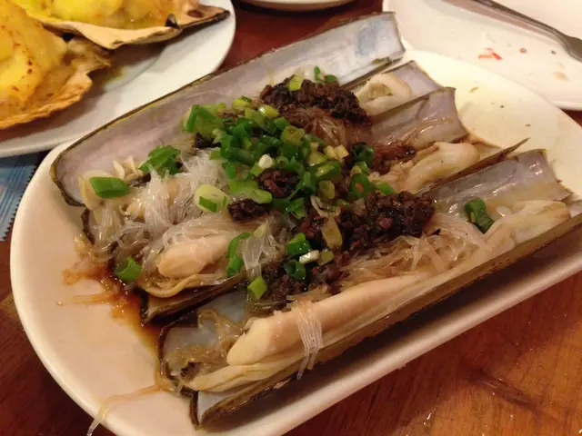 蒜蓉豆豉蒸聖子