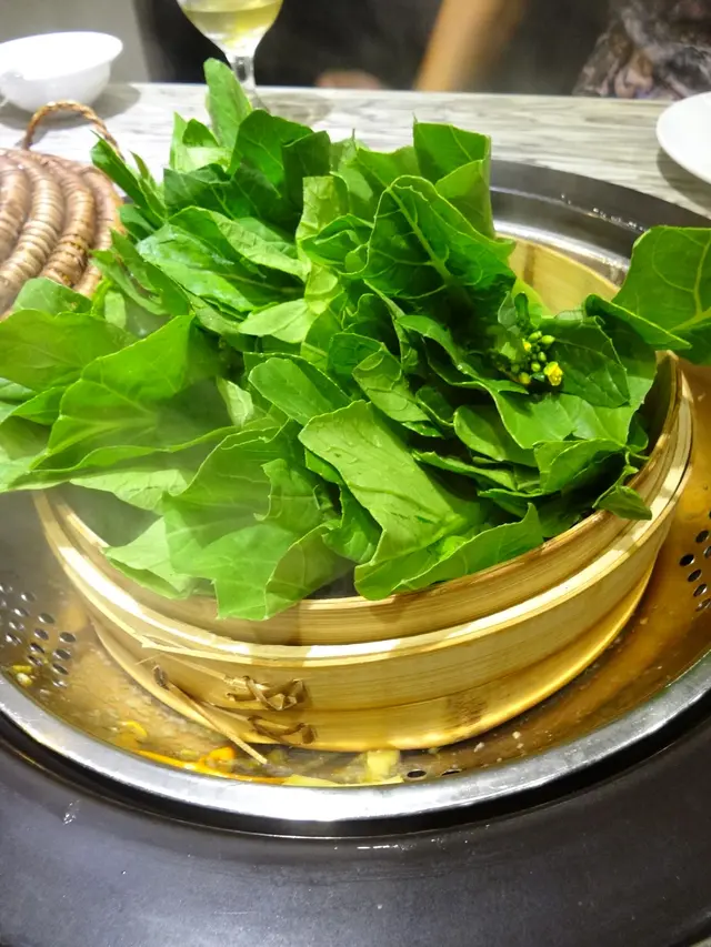 以竹籠原籠蒸菜芯