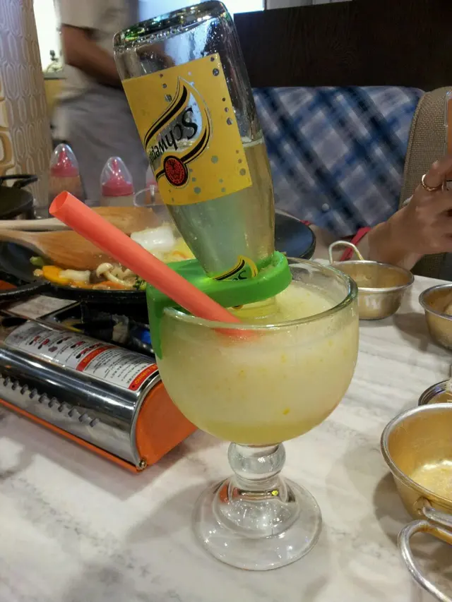 忌廉插柚子沙冰