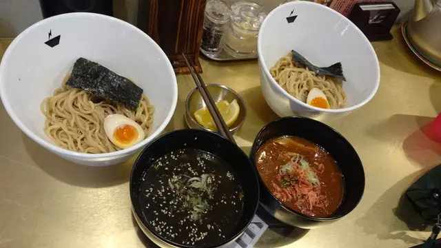 魚介豚骨芝麻同番茄蝦