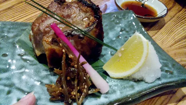 季節燒魚 吞拿魚下巴