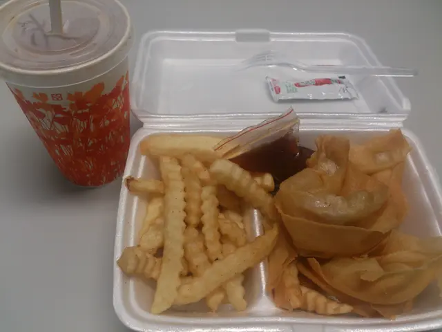 錦鹵汁用小密實袋盛着