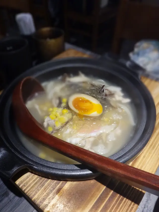 花膠雞絲濃湯手打烏冬（$118）