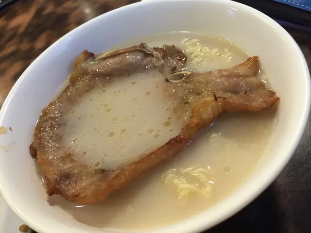 豬扒公仔麵