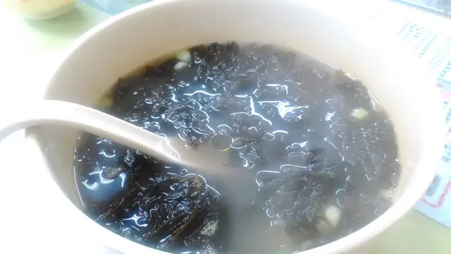 熱騰騰,加點醋加點辣更鮮味