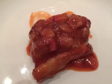 士多啤梨酱烧骨