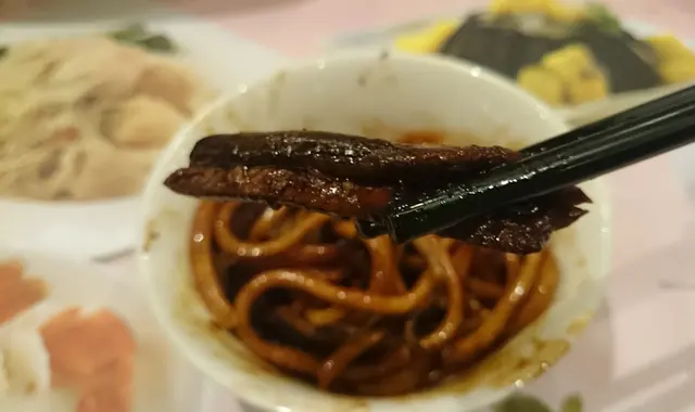 黃鱔絲當然不會是鮮貨,但口感嫩身,不過魚味較淡薄