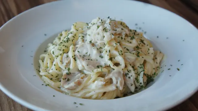蟹肉芝士忌廉意大利粉