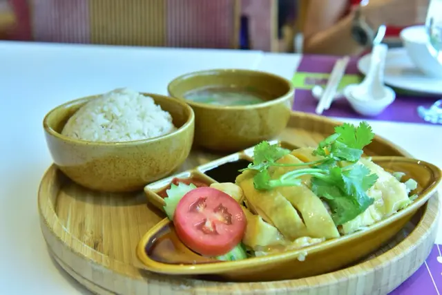 好好味道,啲雞皮脆肉滑