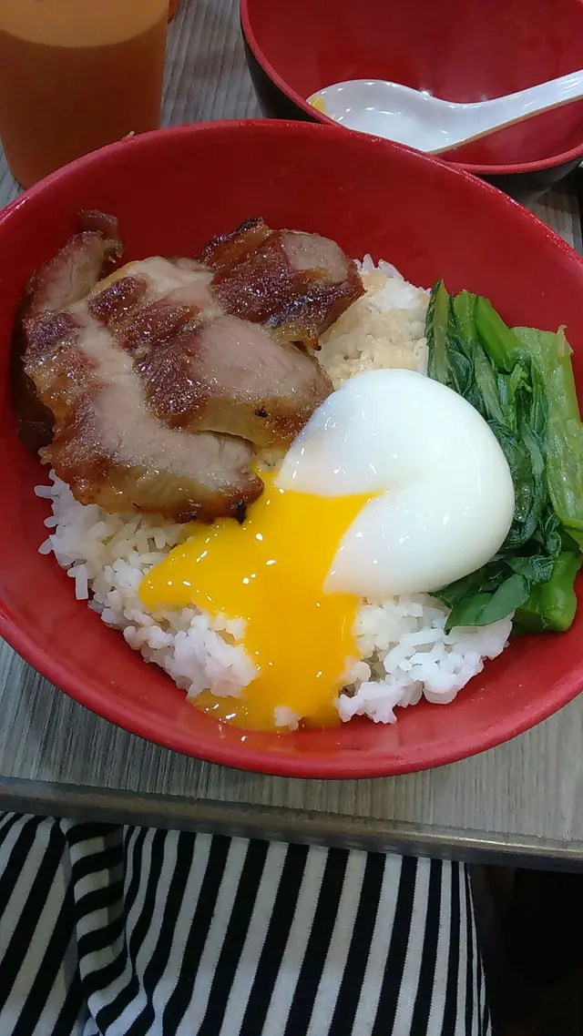 核蛋义燒飯