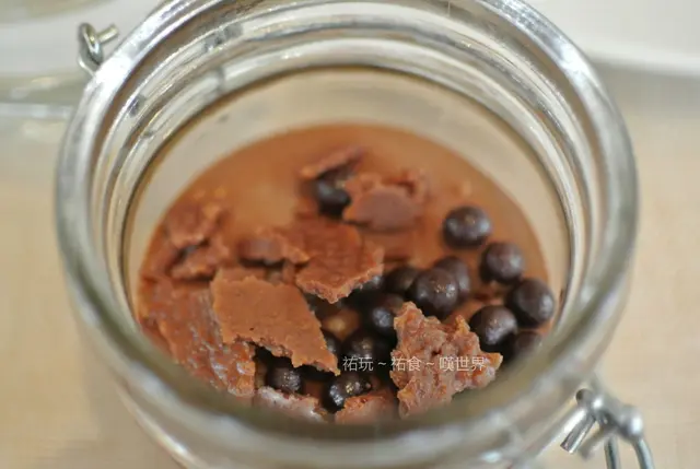 Chocolate mousse