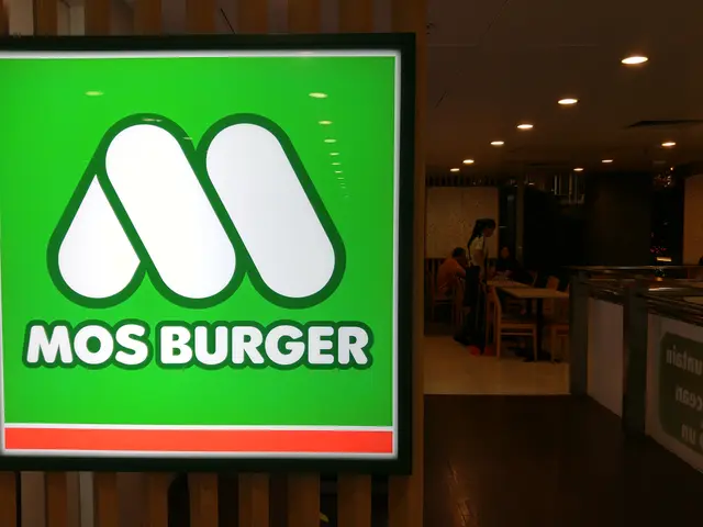 快到十時了,來到摩斯漢堡碰碰運氣