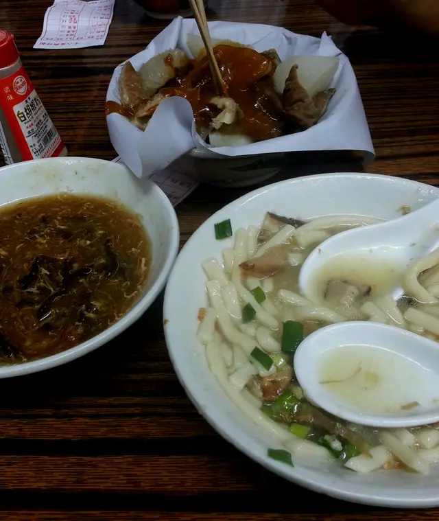 狗仔粉，火鴨翅，大雜燴