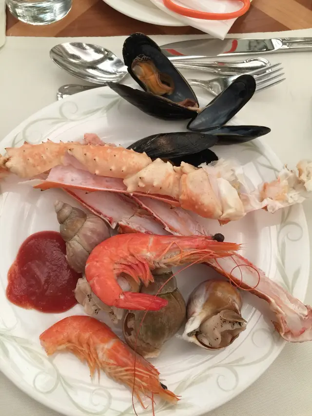 冷凍食品一般，長腳蟹淡已無味