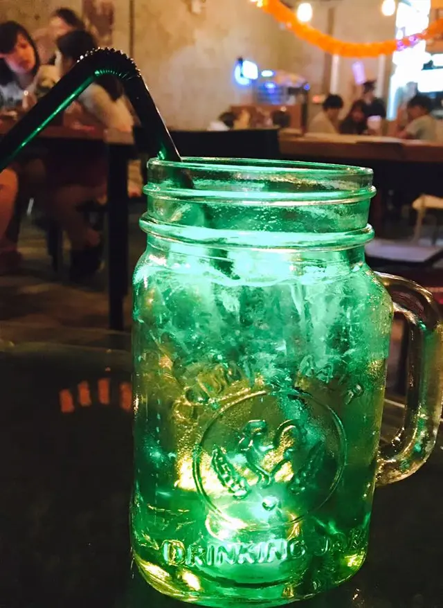 原價$28，跟餐加$15，附上飲品、餐湯羅宋湯和餐包