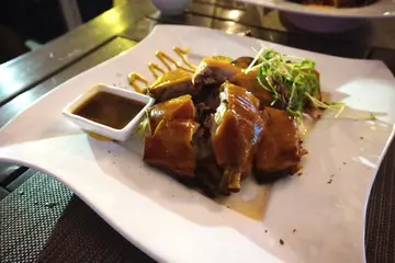 法式烤焗宝贝乳猪脾