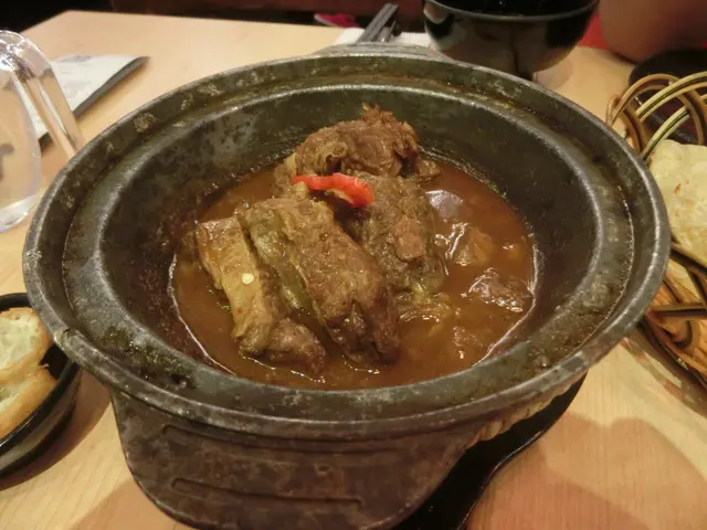 娘惹咖哩牛腩配薄餅