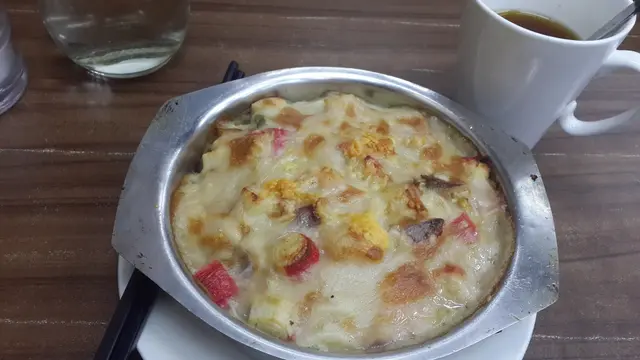 西洋焗海鮮飯（＄37）