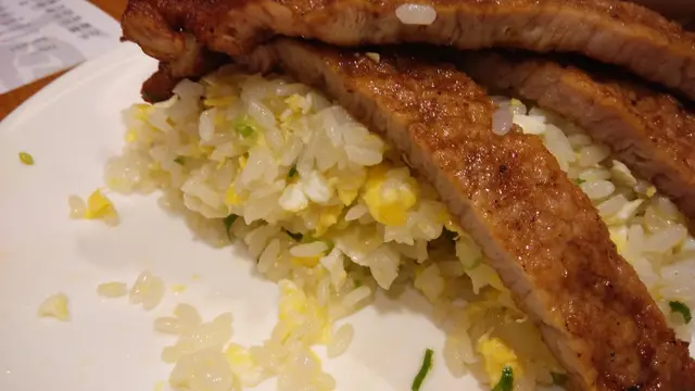 絕對是蛋炒飯，並無欺場