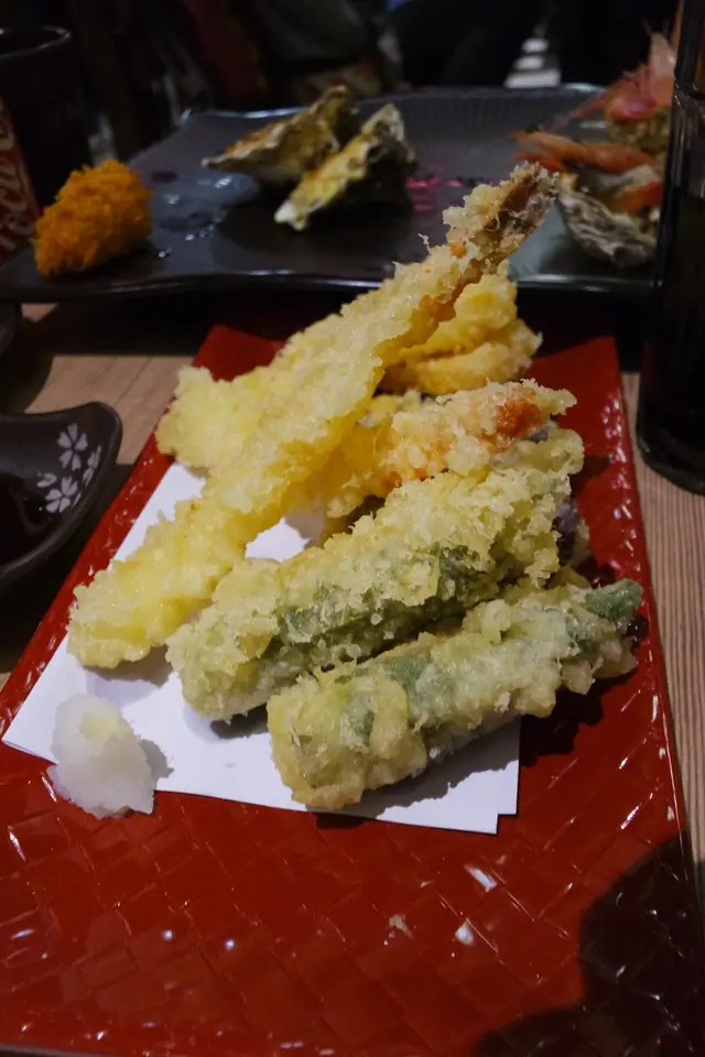 炸漿頗薄,淺嚐不錯