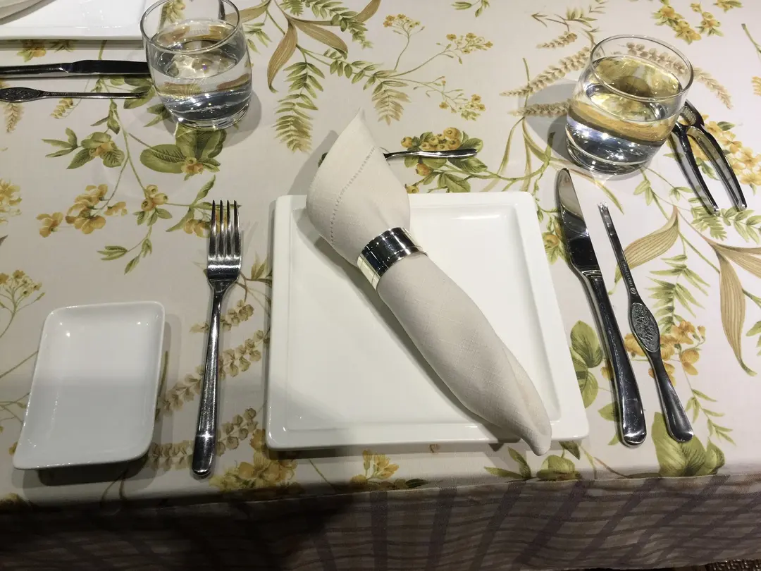 Table Setting Sage By Kitchen Story S Photo In Tsim Sha Tsui