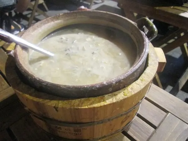 一鍋份量不少, 多喝數碗粥水