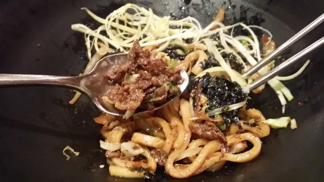 韓式牛肉炒烏冬