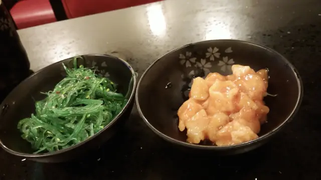 小食－中華沙律，味付螺肉