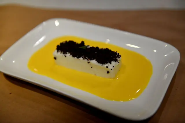 COCONUT& GINGER MOUSSE WITH MANGO CREAM AND COCOA SOIL