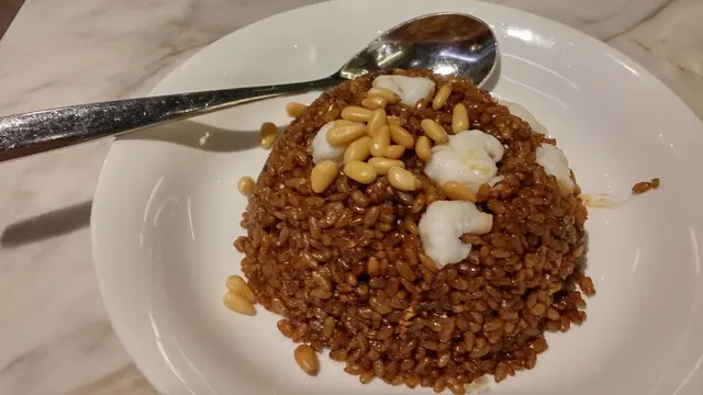 味道剛好, 顏色均勻, 好怕為左色水而整到 太鹹, 飯都炒到乾身, 唔錯。