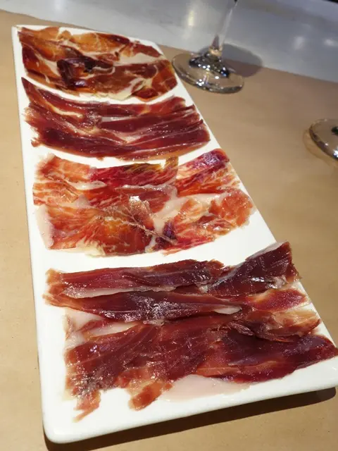 DONA LOLA 100% Pure Iberico Ham Platter