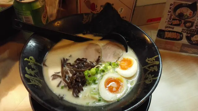 豚骨湯麵