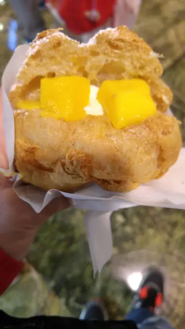 芒果乳酪puff