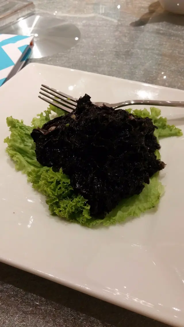 綿密細嫩，清新香滑的紫菜沒有什麼怪味噏味，也許就是頭水的其一優點