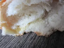 有啲汁o既腰果蜜饯果子包