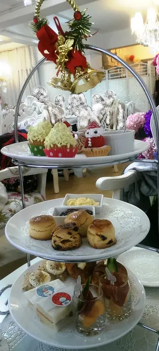 Afternoon tea set