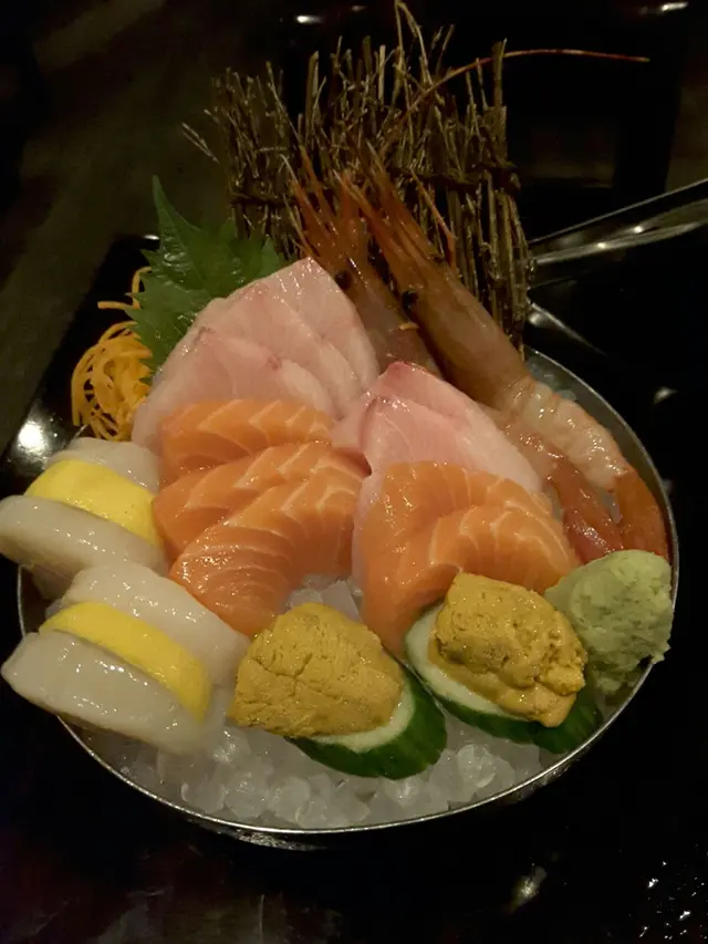 刺身拼盤