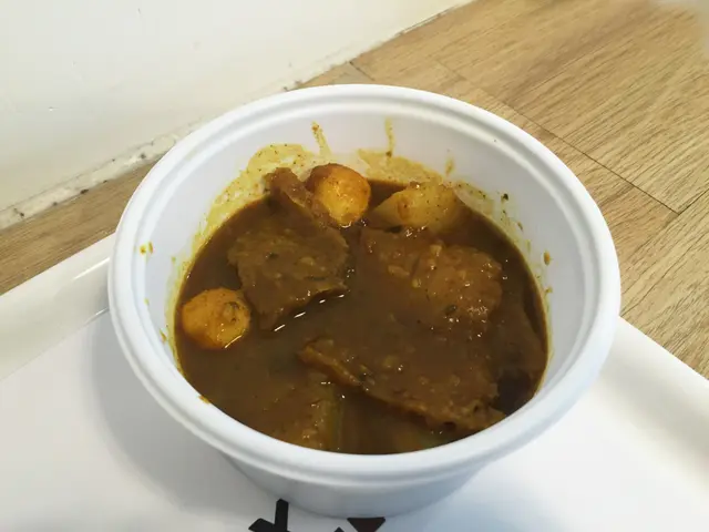 咖哩魚蛋豬皮蘿蔔