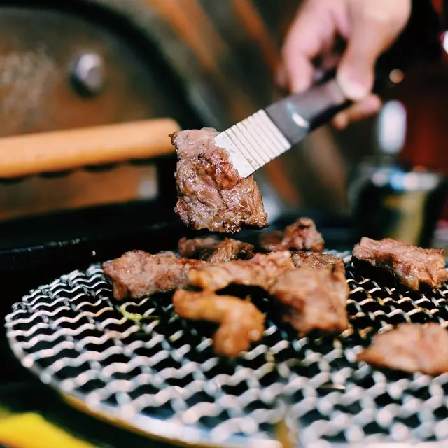 調味牛排肉 / marinated boneless beef short ribs