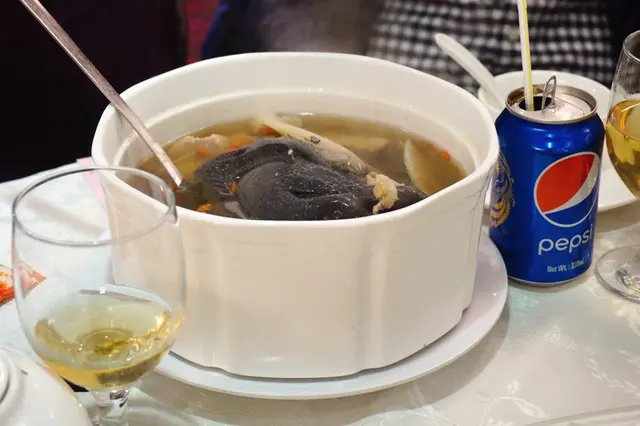 淮杞烏雞響螺燉三蛇湯