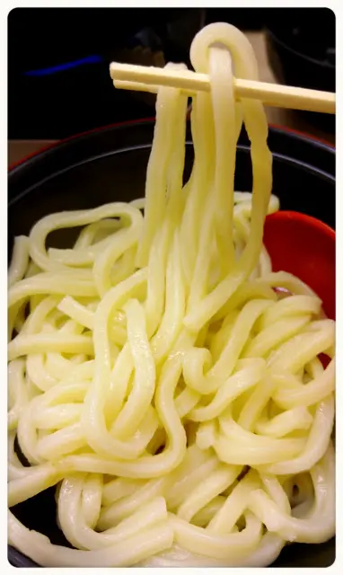 燒鍋還可以選擇配白飯或烏冬