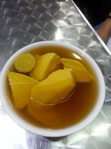 够姜番薯糖水