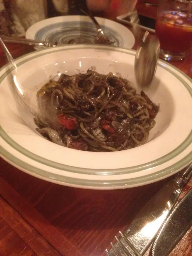 空運西班牙小墨魚粉,自家制風乾蕃茄,蒜香墨魚汁