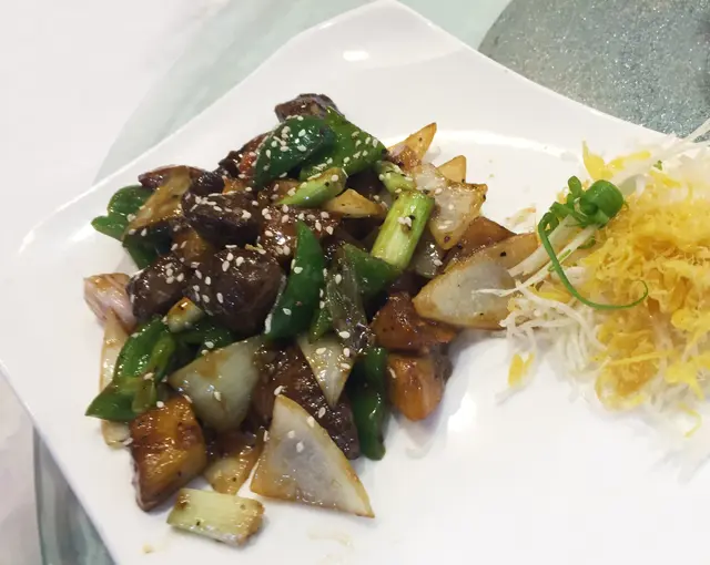 蜜椒一口牛柳粒