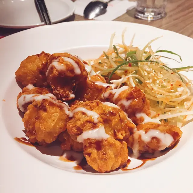 韓味炸雞配大蔥沙律