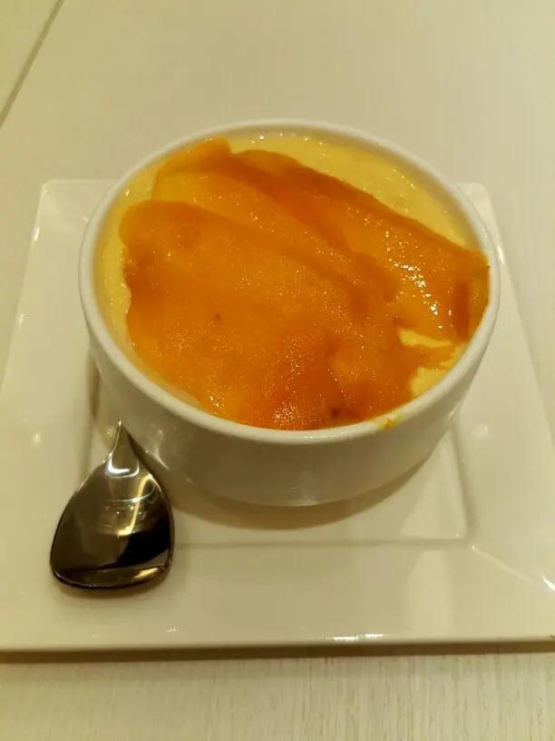 雖然是凍但入口仍滑,配上幾片厚身芒果滑,2者很夾