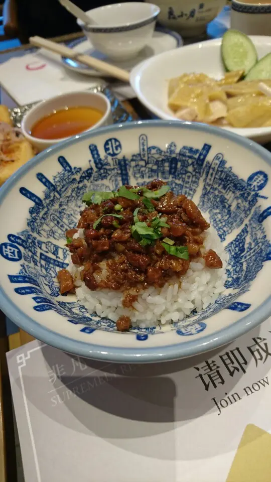 祖傳肉燥飯