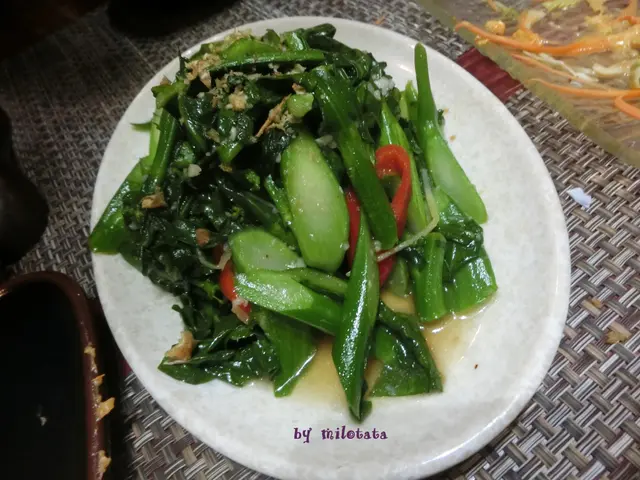 泰式咸魚炒芥蘭